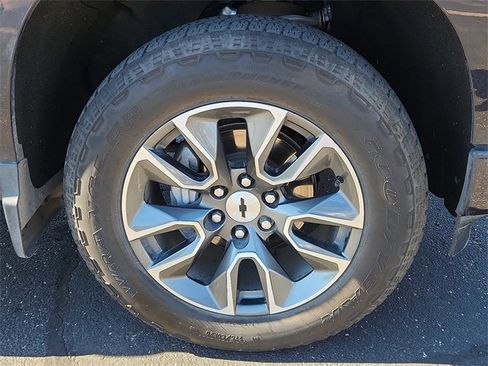 Certified 2024 Chevrolet Silverado 1500 RST w/ Convenience Package II image 7