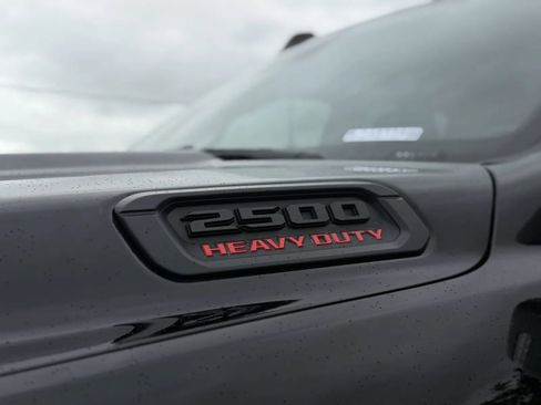 Used 2024 RAM 2500 Limited AWD/4WD image 45