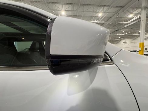 Used 2021 Jeep Cherokee Limited w/ Elite Package image 54