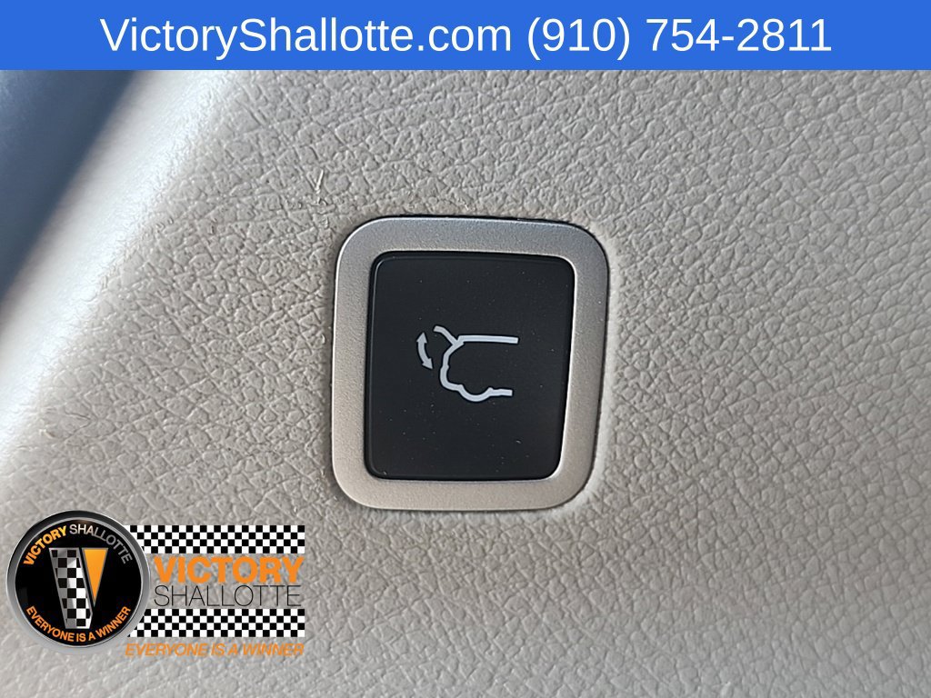 Certified 2022 Chrysler Pacifica Touring-L FWD image 31