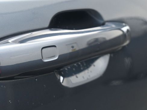 Used 2020 Volvo XC90 T5 Momentum w/ Protection Package image 44