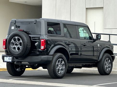 New 2026 Ford Bronco Big Bend image 3