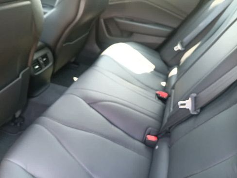 Used 2023 Acura TLX FWD image 18