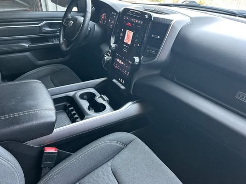 Used 2025 RAM 1500 Big Horn AWD/4WD image 17