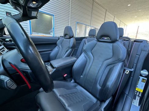 Used 2023 BMW M4 xDrive Competition w/ M Carbon Exterior Package AWD/4WD image 5