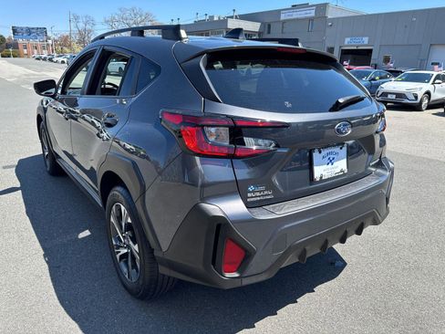 Used 2024 Subaru Crosstrek 2.0i Premium AWD/4WD image 6