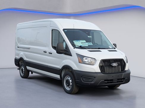 New 2026 Ford Transit 250 148 Medium Roof image 7