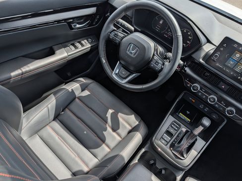 Used 2024 Honda CR-V Sport Touring image 9