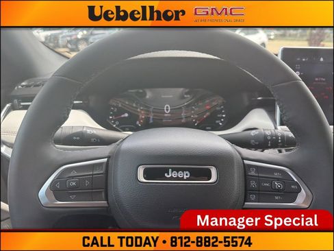 Used 2023 Jeep Compass Limited AWD/4WD image 26