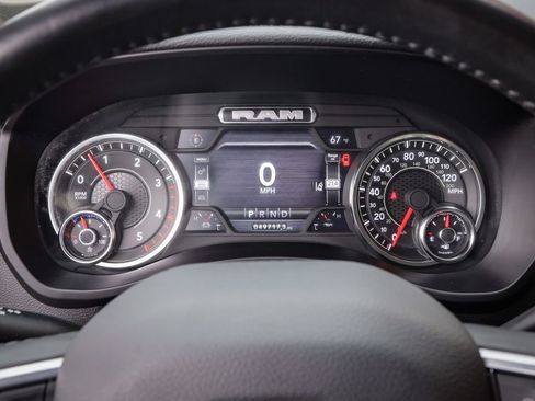 Used 2024 RAM 2500 Laramie w/ Safety Group AWD/4WD image 19