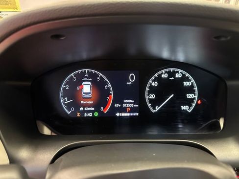 Used 2023 Honda HR-V LX image 19