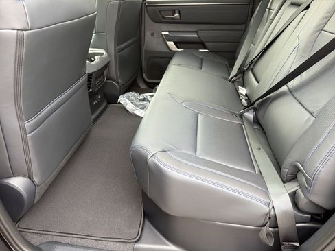 New 2026 Toyota Tundra Platinum AWD/4WD image 32