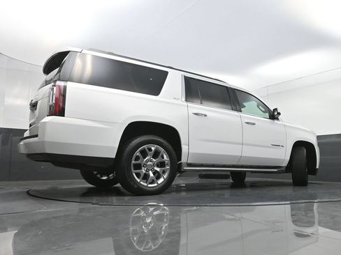 Used 2015 GMC Yukon XL SLT w/ Open Road Package RWD image 32