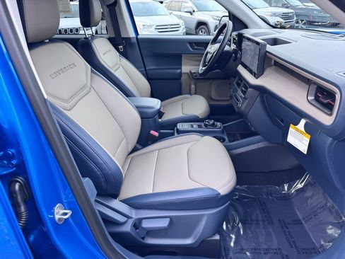 New 2026 Ford Maverick Lariat image 24