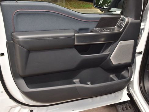 Used 2022 Ford F150 Raptor w/ Raptor 37 Performance Package AWD/4WD image 40