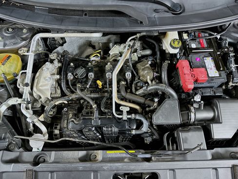 Used 2021 Nissan Rogue S FWD image 32