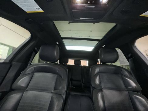 Used 2024 Lincoln Nautilus Reserve w/ Equipment Group 203A AWD/4WD image 16