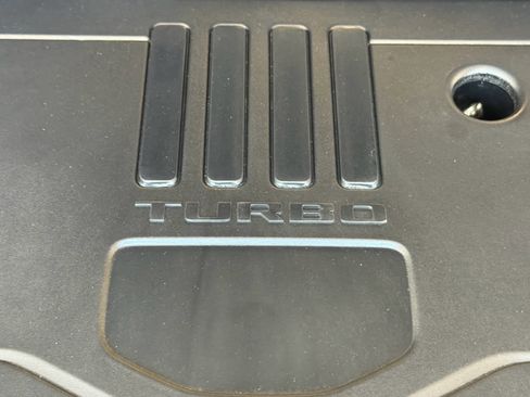 Used 2025 Chevrolet Blazer LT FWD image 24