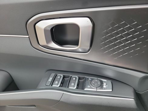 New 2026 Kia Sorento S FWD image 18