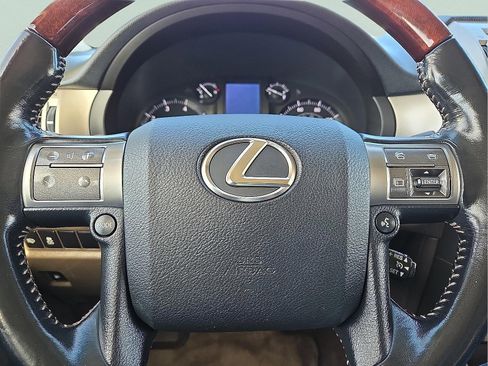 Used 2017 Lexus GX 460 460 image 24