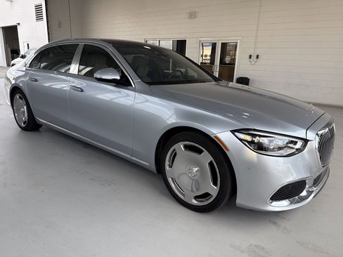Used 2022 Mercedes-Benz Maybach S 580 4MATIC image 6