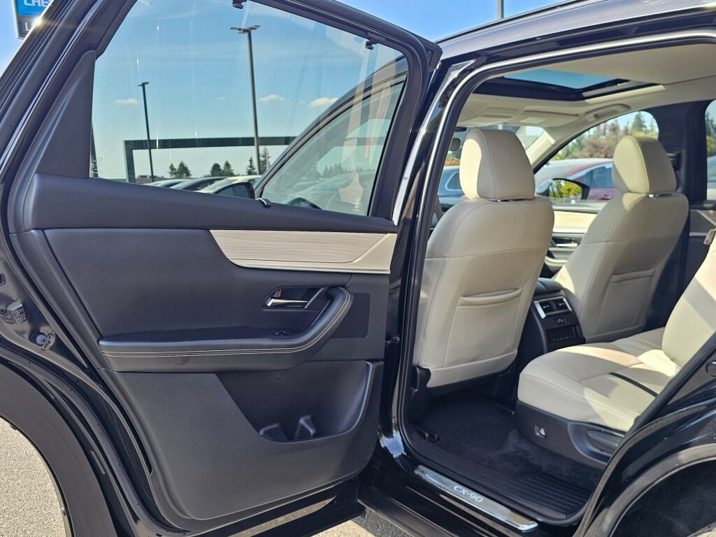 Certified 2025 MAZDA CX-90 Plug-In Hybrid w/Premium Sport AWD/4WD image 25