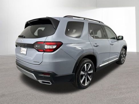 Certified 2023 Honda Pilot Touring image 38