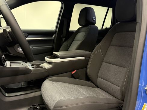 New 2026 GMC Terrain Elevation w/ LPO, Floor Liner Package image 23