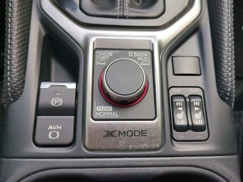 Used 2022 Subaru Forester Limited AWD/4WD image 27
