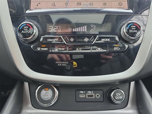 Used 2021 Nissan Murano SL image 22