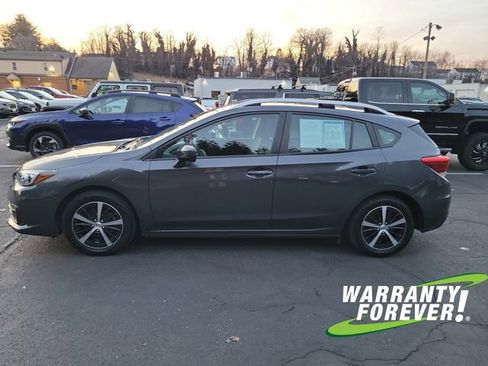 Used 2022 Subaru Impreza Premium image 4
