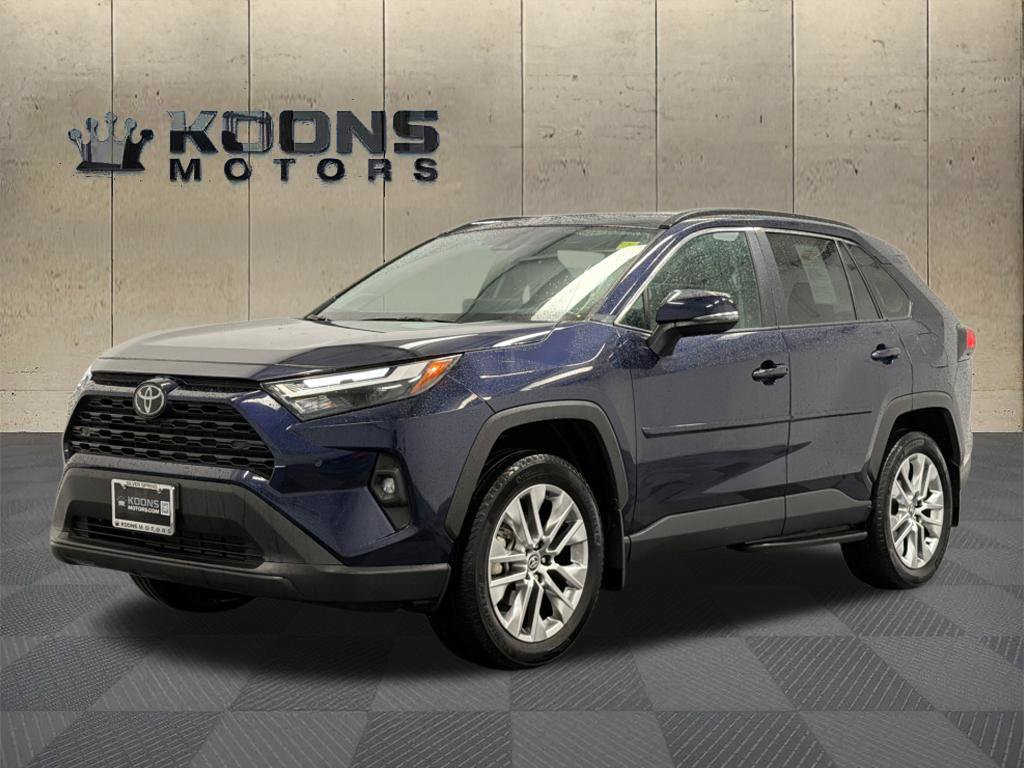 Used 2025 Toyota RAV4 XLE Premium w/ Weather Package AWD/4WD image 1