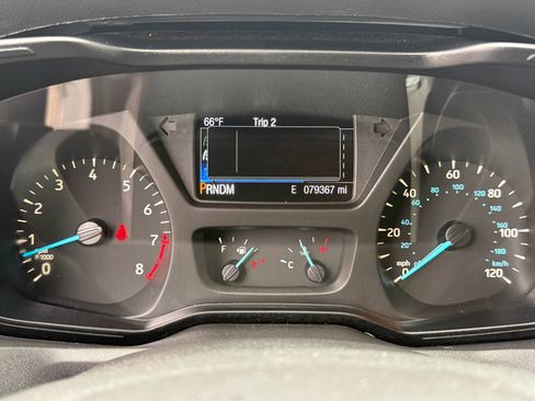 Used 2018 Ford Transit 150 XLT image 21