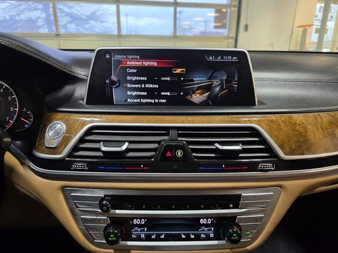 Used 2017 BMW 740i xDrive 740i xDrive Sedan image 35