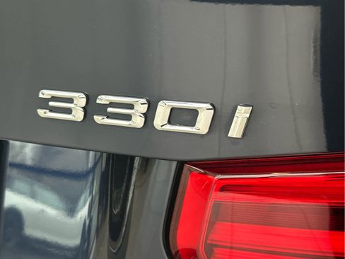 Used 2017 BMW 330i xDrive Sedan image 14
