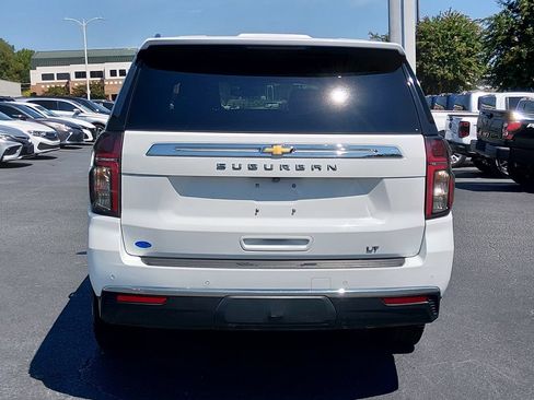 Used 2021 Chevrolet Suburban LT AWD/4WD image 5