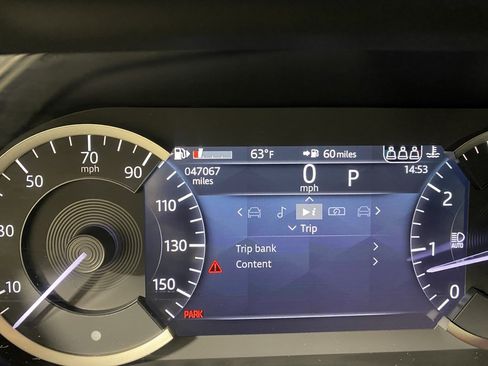 Used 2023 Land Rover Range Rover Evoque R-Dynamic S image 14