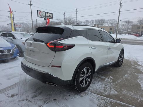Used 2019 Nissan Murano SV image 7