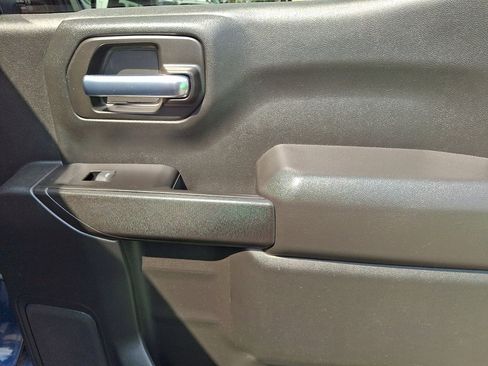 Used 2022 Chevrolet Silverado 1500 Custom AWD/4WD image 14