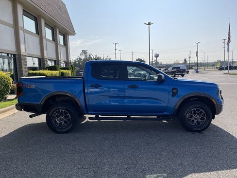 Used 2024 Ford Ranger XLT w/ FX4 Off-Road Package AWD/4WD image 2
