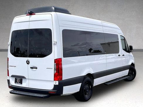 Used 2024 Mercedes-Benz Sprinter 2500 image 34