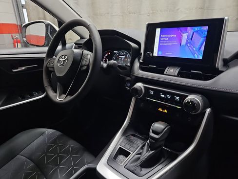 New 2025 Toyota RAV4 XLE image 23