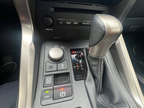 Used 2016 Lexus NX 200t FWD image 22
