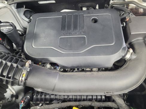 Used 2024 Chevrolet Blazer LT w/ Convenience Package FWD image 30