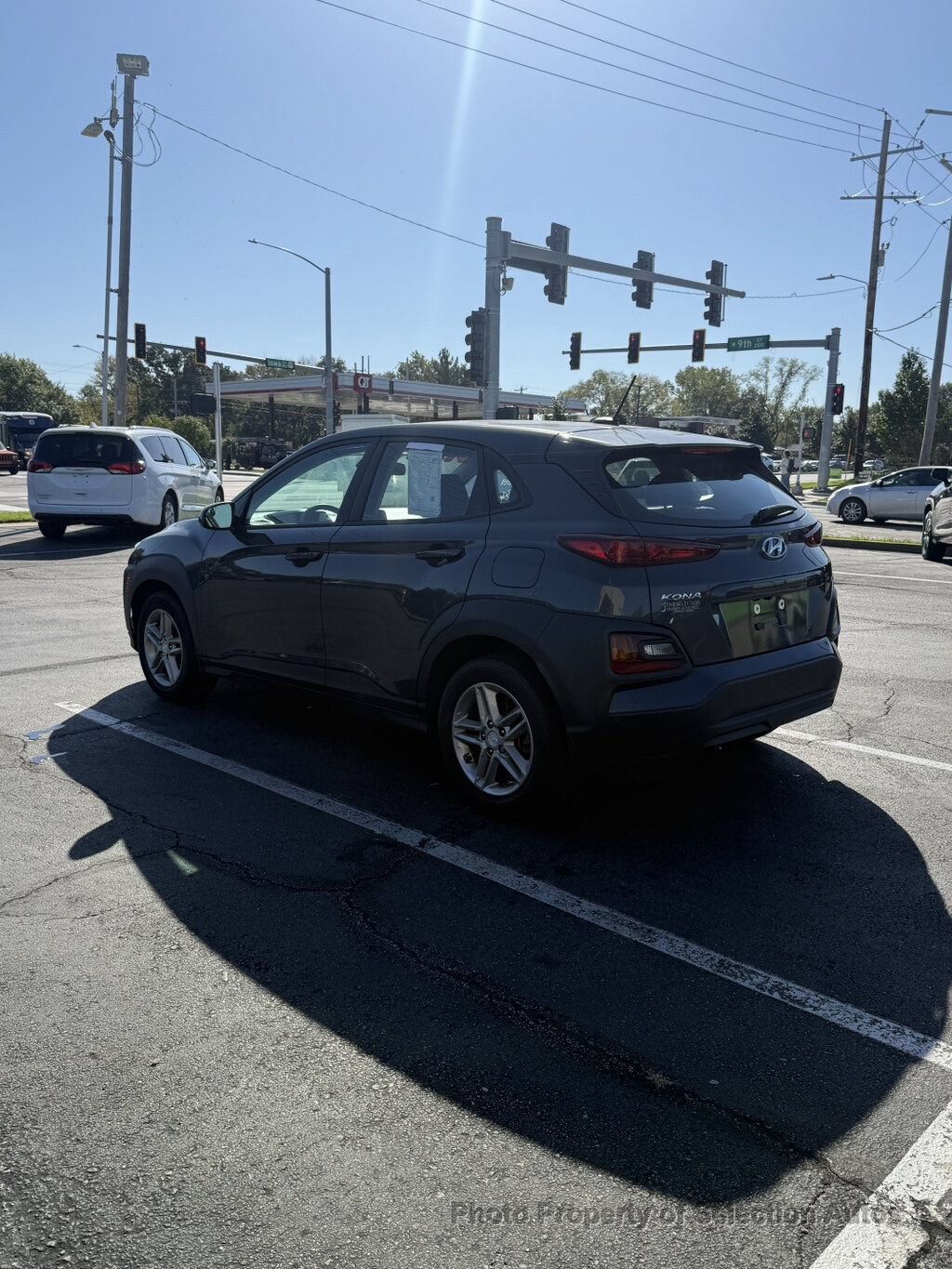 Used 2020 Hyundai Kona SE AWD/4WD image 6