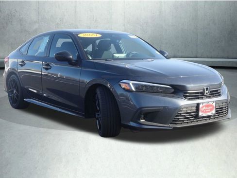 Used 2024 Honda Civic Sport image 12