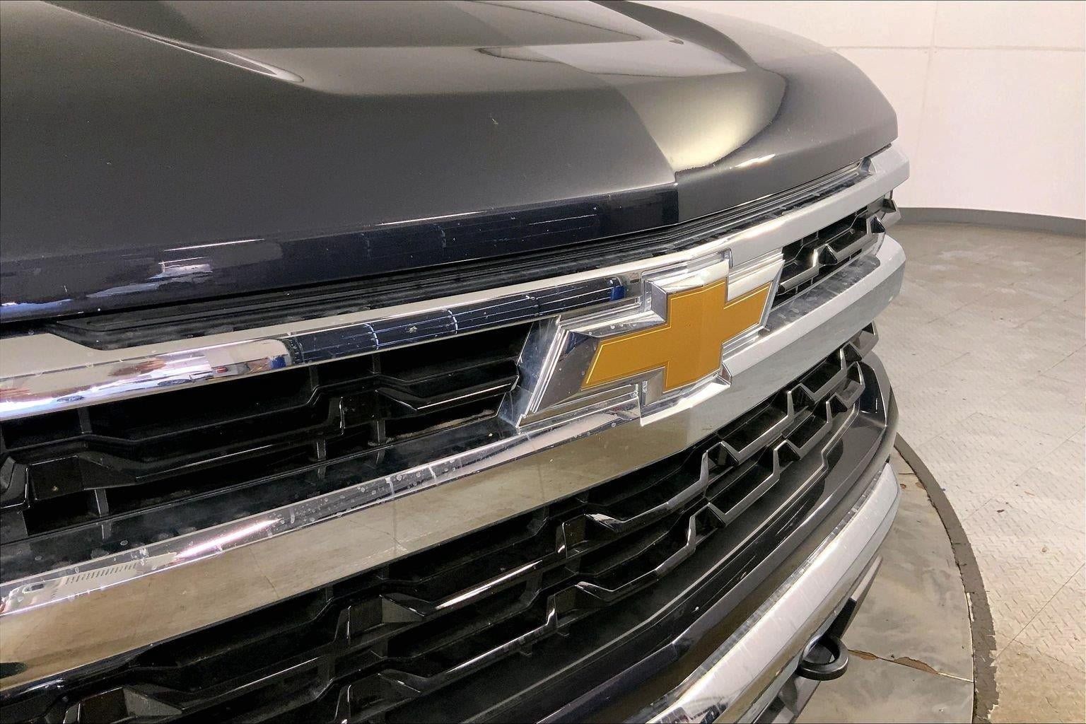 Used 2024 Chevrolet Silverado 1500 LT AWD/4WD image 28