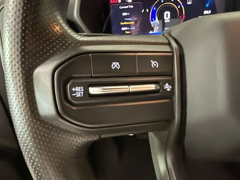 Used 2024 Chevrolet Colorado Trail Boss w/ Safety Package AWD/4WD image 18