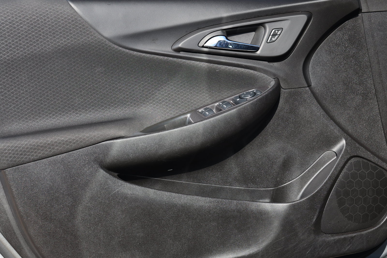 Used 2025 Chevrolet Malibu LT FWD image 25