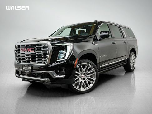 Used 2025 GMC Yukon XL Denali w/ Denali Reserve Package AWD/4WD image 1